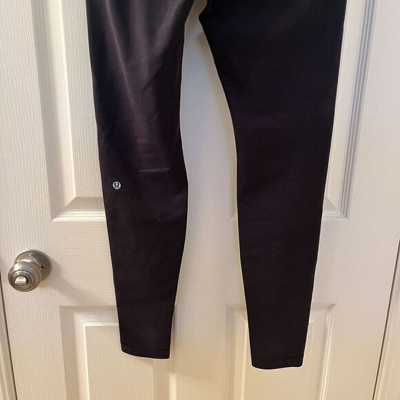 Lululemon Wunder Under Reversible Black Quilt Spring Leggings Full Length Size 8 - Picture 9 of 16